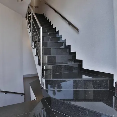 Ferienwohnung-weinstadt Apartman Weinstadt